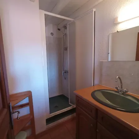 6coma5 Proche Centre Et Collioure